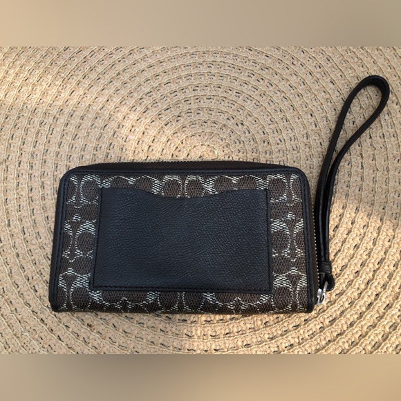 Coach Signature Brown Wristlet - Picture 4 of 5